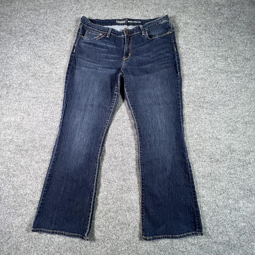 Signature by Levi Strauss Women 16 Blue Modern Bootcut Relaxed Stretch Jeans